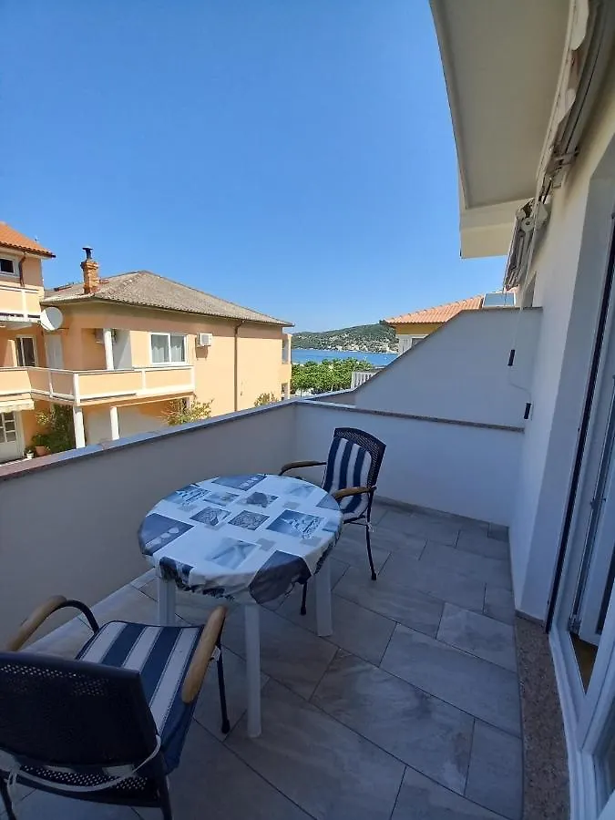 Slavica Bunic,Appartements Am Meer Supetarska Draga Apartment