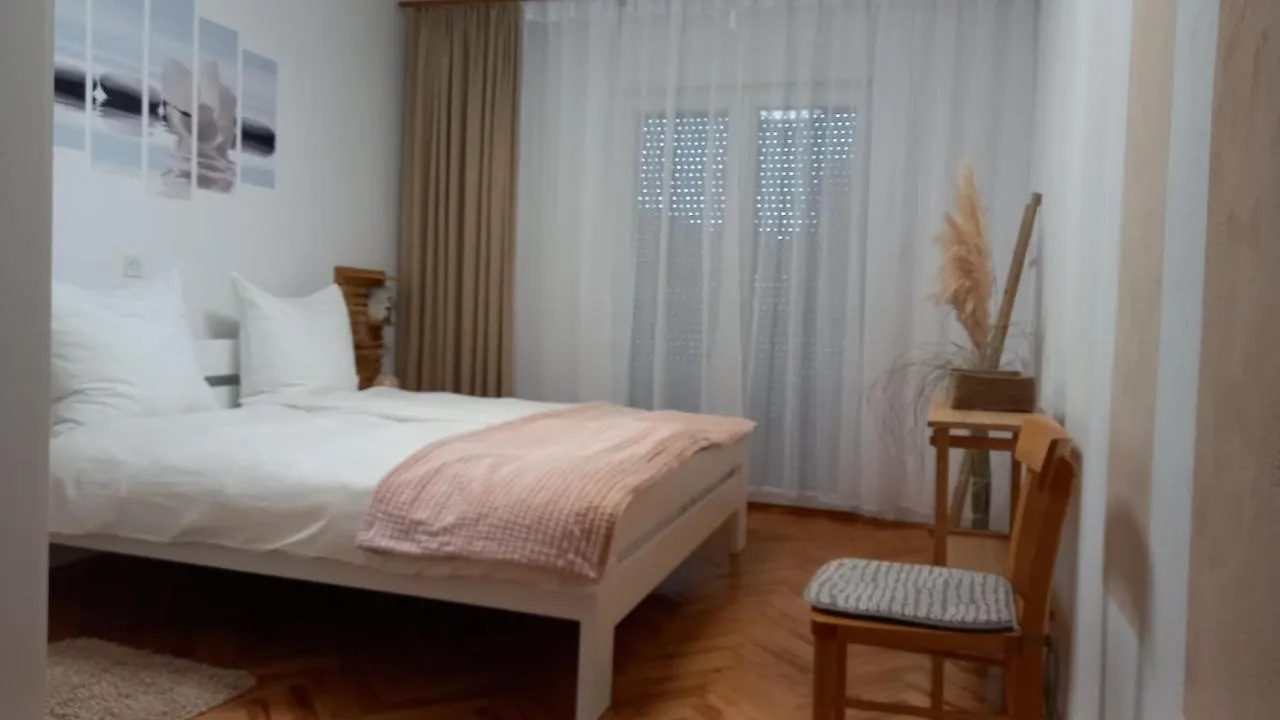 Apartment Slavica Bunic,Appartements Am Meer Supetarska Draga