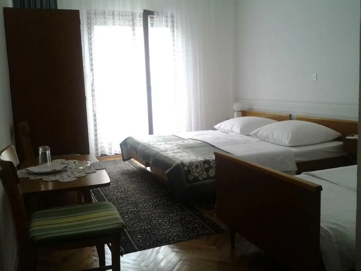 Slavica Bunic,Appartements Am Meer Supetarska Draga Apartment