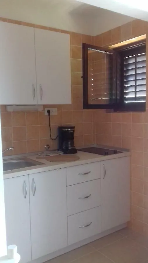 Apartment Slavica Bunic,Appartements Am Meer Supetarska Draga Croatia